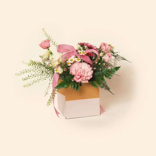 Flower Composition "Rose whisper"